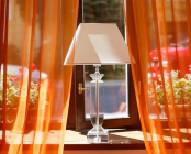 Beautiful lamp on the windowsill HotelWestend_Fenster